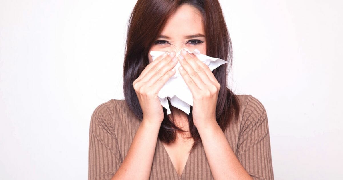 Raffreddore comune: spunti dalla scienza per starci alla larga