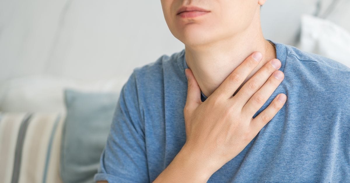 Come capire se il mal di gola è batterico o virale